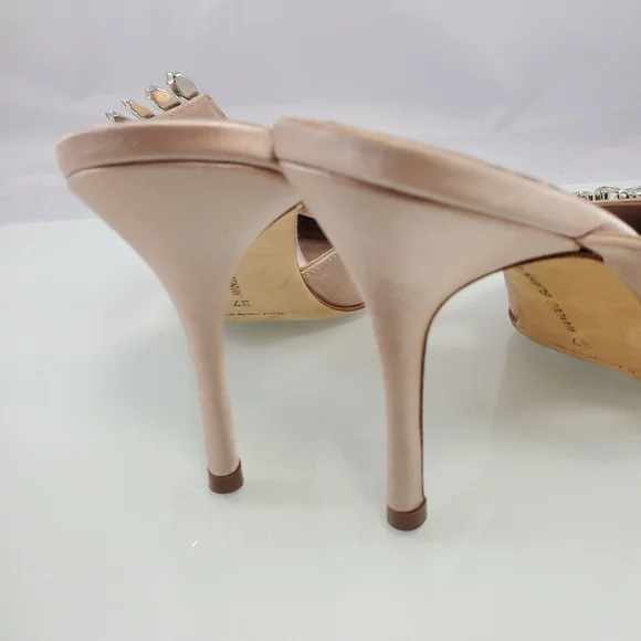 NWT$1,395 Manolo Blahnik Lurum 90 Crystal-embellished Satin Mules Heels Sz 37 - Picture 14 of 16